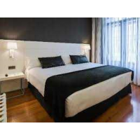 En excelente sector norte rento habitación independiente con baño.